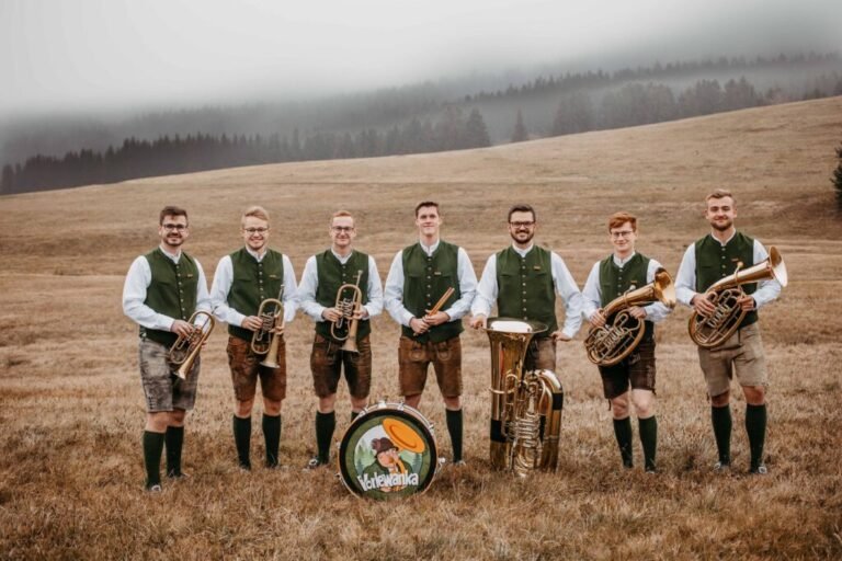 „Herbstln tuat’s“ – Volksmusikabend