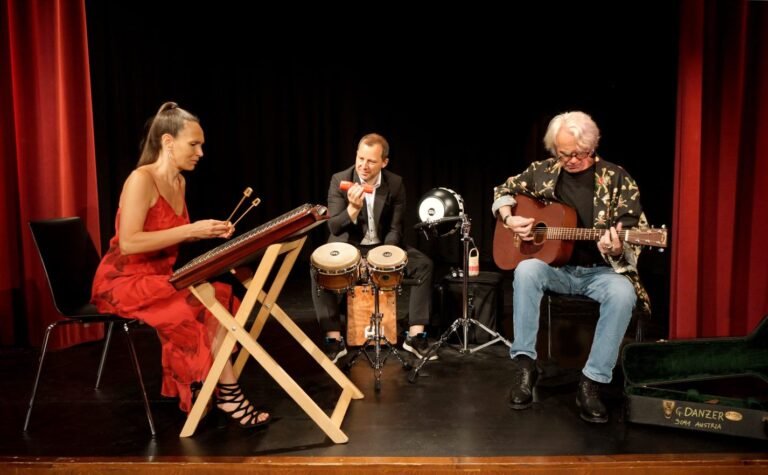 „Es woa schee“ – eine Hommage an Georg Danzer – Ulli Bäer ft. Maria Ma Terzett